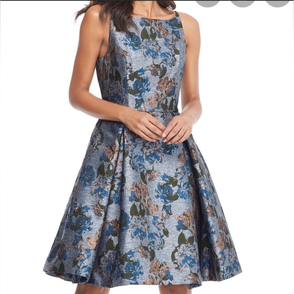 Gal Meets Glam Dress Size 12